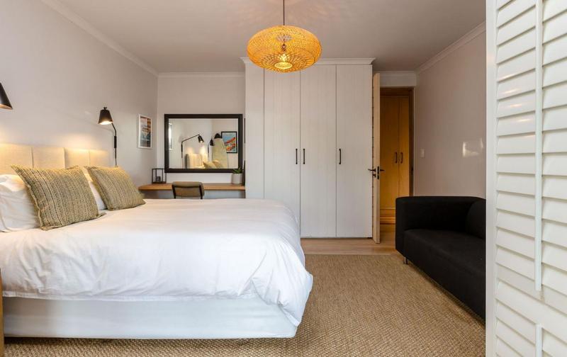 4 Bedroom Property for Sale in Llandudno Western Cape